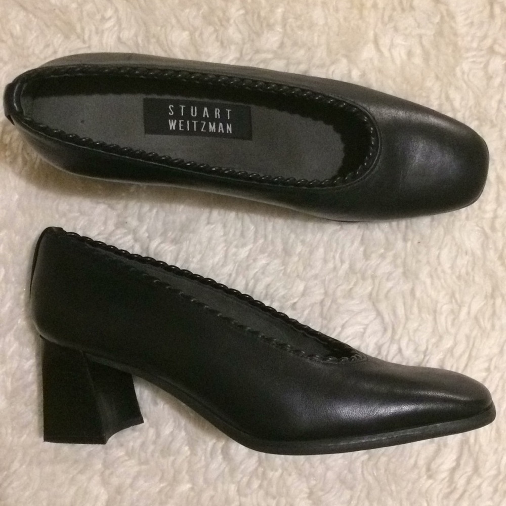 Stuart Weitzman black pumps